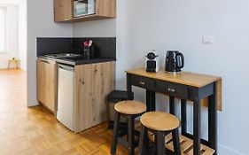 Joli T2 Renove 'Pinot Noir' Plein Centre Village